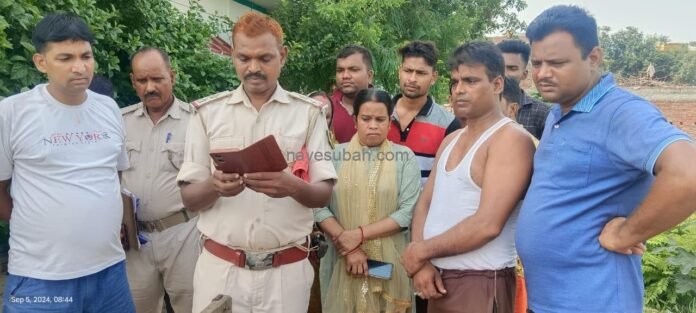 घटना स्थल पर जानकारी लेती पुलिस