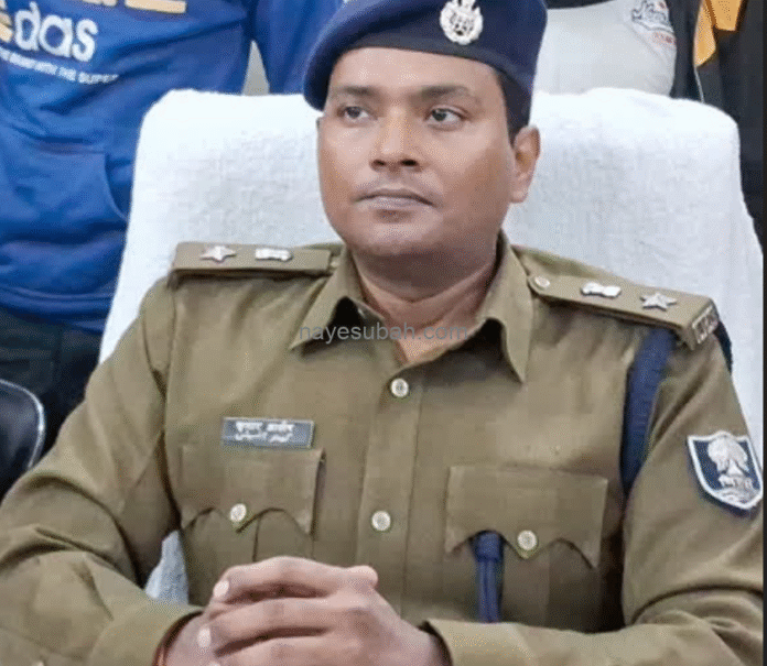 पुलिस अधीक्षक डा.कुमार आशीष