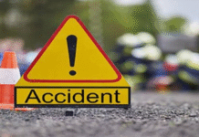 ट्रक ने टेंपो में मारा जोरदार टक्कर, 3 की मौत 6 घायल NS News