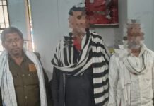 चैनपुर में पुलिस की दोहरी कार्रवाई: बाजार से नशेड़ी गिरफ्तार, केवा गांव से दो वारंटी दबोचे