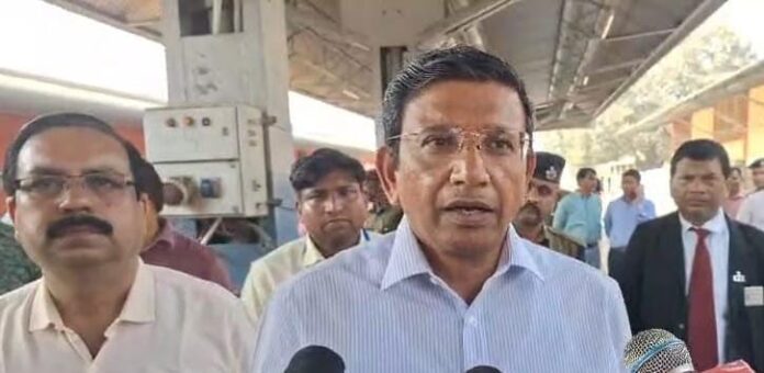 डीआरएम मनीष कुमार गुप्ता