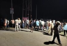 कैमूर में दर्दनाक सड़क हादसा: डंफर से टकराई बाइक, एक युवक की मौत, दो की स्थिति गंभीर NS news