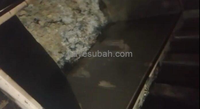 बक्सा में रखा गया सभी सामान राख