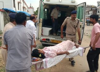 भभुआ रोड स्टेशन बना प्रसूति कक्ष, महिला यात्री ने प्लेटफॉर्म पर दिया बच्ची को जन्म NS News