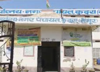 कुदरा में सफाई व्यवस्था ठप: कचरे के ढेर से हाल बेहाल, अधिकारी-पार्षद विवाद ने बढ़ाई मुश्किलें NS News