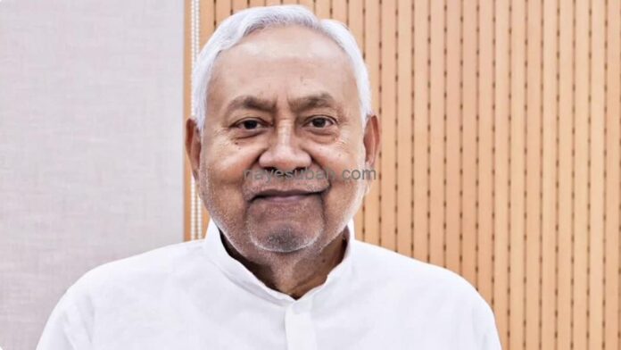 पूर्व बिहार सीएम नीतीश कुमार