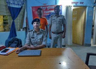 कैमूर में नशे के कारोबार पर पुलिस का शिकंजा, अलग-अलग कार्रवाई में दो गिरफ्तार NS News