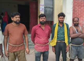 मारपीट के फरार वारंटी समेत शराब के नशे में हंगामा कर रहे चार लोग गिरफ्तार, पुलिस ने छह को भेजा जेल NS News