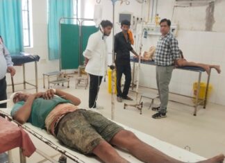 कैमूर में खेत जोत रहे दो भाइयों पर जानलेवा हमला, धारदार हथियार से किया लहूलुहान; पीड़ितों ने एसपी से लगाई सुरक्षा और कार्रवाई की गुहार NS News