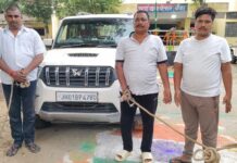 फर्जी अफसर बनकर राइस मिल संचालक से 40.50 लाख लूटने का खुलासा, तीन आरोपी गिरफ्तार NS news