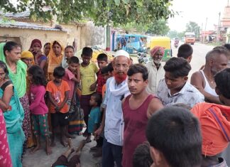 मजार पर झाड़-फूंक कराने पहुंचे परिवार पर टूटा दुखों का पहाड़, सर्पदंश से 11 वर्षीय बच्चे की मौत NS News