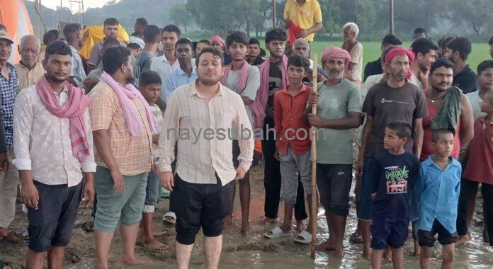 आश्वासन के बाद धरना समाप्त