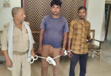 पुलिस की दोहरी कार्रवाई, नशे में हंगामा कर रहे दो समेत चार गिरफ्तार NS News