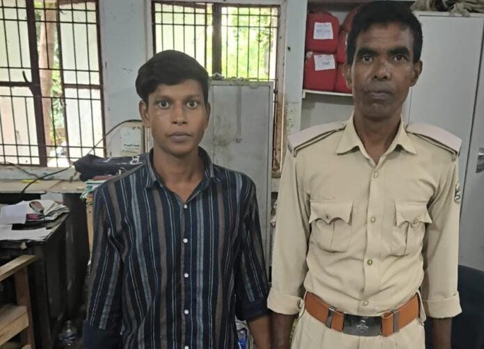 बाइक चोरी मामले में गिरफ्तार युवक