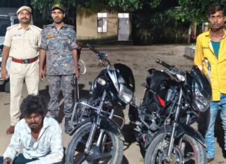 चोरी की बाइक के साथ दो युवक गिरफ्तार, भगवानपुर पुलिस की कार्रवाई से मचा हड़कंप NS News