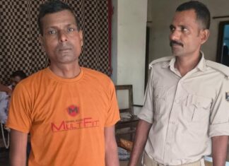 ट्रैक्टर ट्रॉली हटाने को लेकर विवाद ने लिया हिंसक रूप, पति-पत्नी व बेटी घायल; एक आरोपी गिरफ्तार NS News